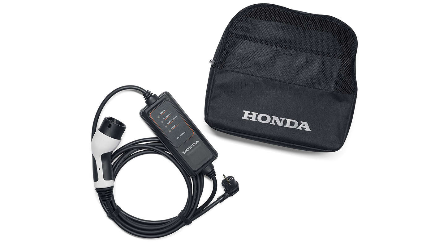 Detailní záběr nabíjecího kabelu modelu Honda E Power Charger Mode 2.