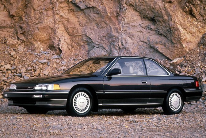 Boční pohled na vůz Honda Acura Legend Coupe